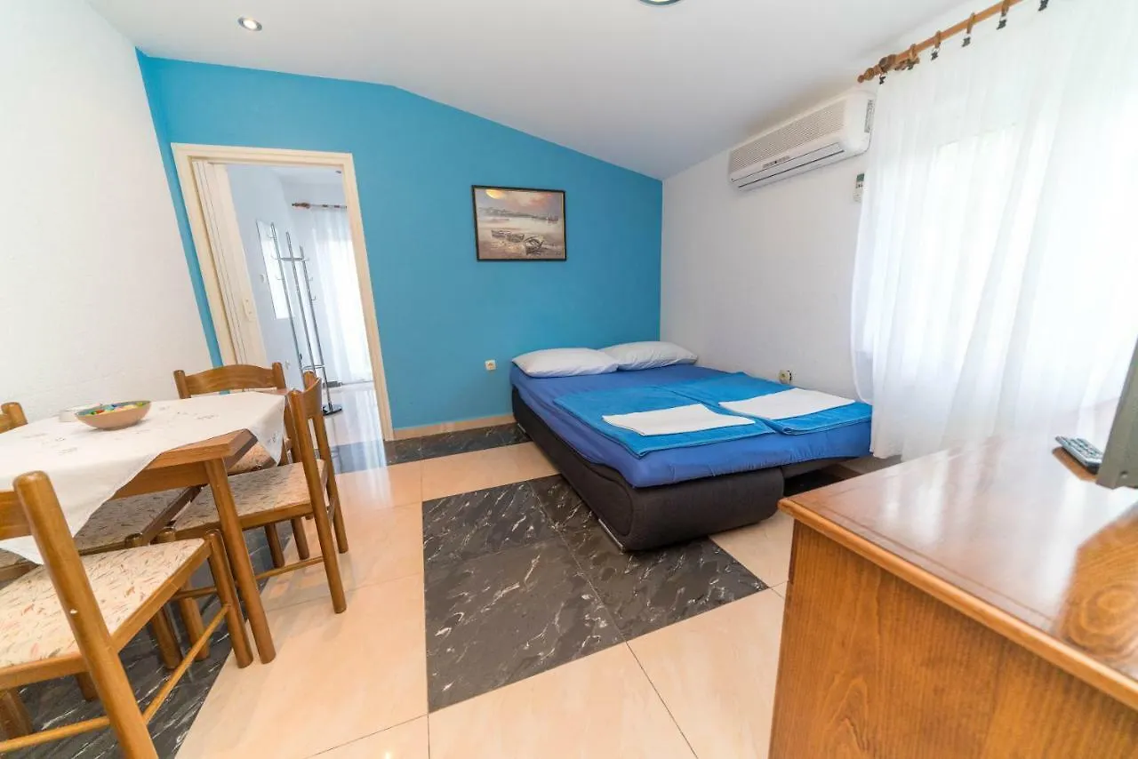 Villa Blue Selce 0*,  Croatia